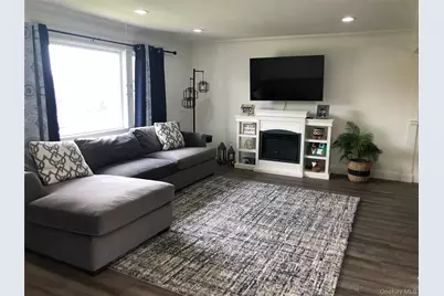 36 Cullen Avenue, Islip, NY 11751 - Photo 10