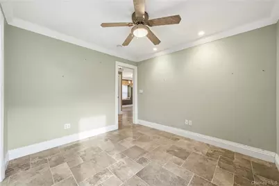 31 Admirals Drive E, Bay Shore, NY 11706 - Photo 26