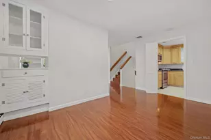 11 Pondview Close, Chappaqua, NY 10514 - Photo 8