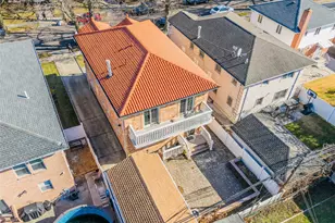 53-12 199th St, Fresh Meadows, NY 11365 - Photo 28