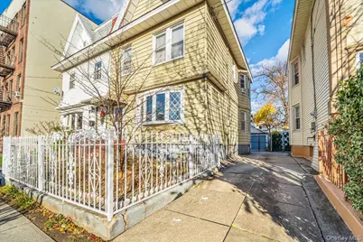 8763 108th Street, Richmond Hill, NY 11418 - Photo 2