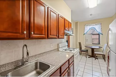 155-17 Sanford Ave #E, Flushing, NY 11355 - Photo 4
