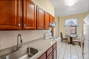 155-17 Sanford Ave, Flushing, NY 11355 - Photo 4