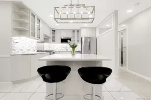 72-11 110th St, Forest Hills, NY 11375 - Photo 14