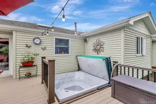 74 Lauren Ave, Dix Hills, NY 11746 - Photo 34