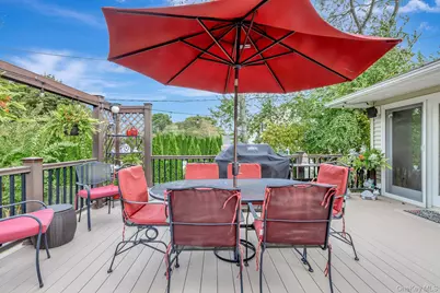 74 Lauren Avenue, Dix Hills, NY 11746 - Photo 32