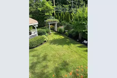 74 Lauren Avenue, Dix Hills, NY 11746 - Photo 44