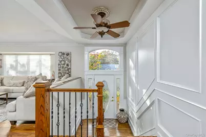 74 Lauren Avenue, Dix Hills, NY 11746 - Photo 4