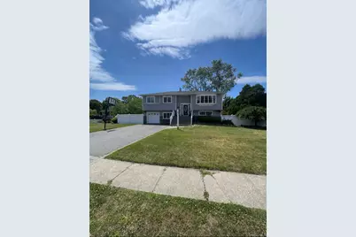 309 Sunrise Drive, Sayville, NY 11782 - Photo 1