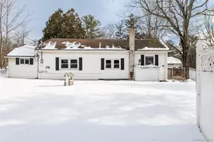 1824 Route 44, Pleasant Valley, NY 12569 - Photo 4