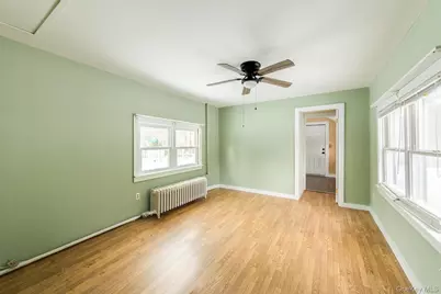 1824 Route 44, Pleasant Valley, NY 12569 - Photo 10