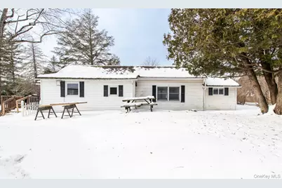 1824 Route 44, Pleasant Valley, NY 12569 - Photo 2