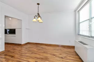 1 Kensington Gate, Great Neck, NY 11021 - Photo 18