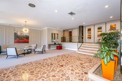 1 Kensington Gate #302, Great Neck, NY 11021 - Photo 2