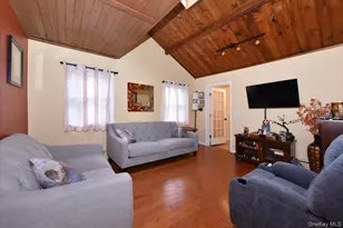 57 Jackson Pl, Massapequa, NY 11758 - Photo 6