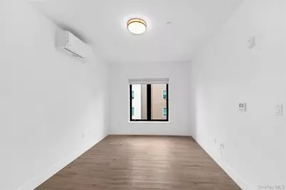 625 North Macquesten Parkway #2B, Fleetwood, NY 10552 - Photo 10