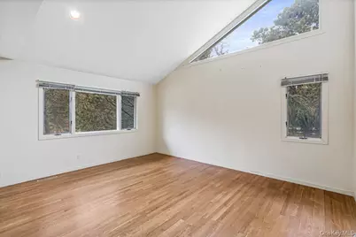 [Address not provided], Westhampton, NY 11977 - Photo 16