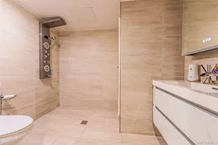 2 Summerwind Dr, Glen Head, NY 11545 - Photo 34