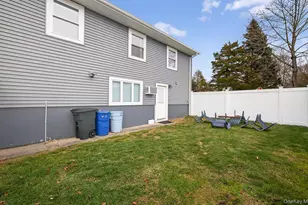 175 Evergreen Ave, Smithtown, NY 11787 - Photo 24