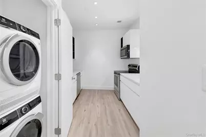 645 North Macquesten Parkway #3B, Fleetwood, NY 10552 - Photo 6