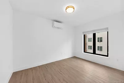 645 North Macquesten Parkway #3B, Fleetwood, NY 10552 - Photo 10