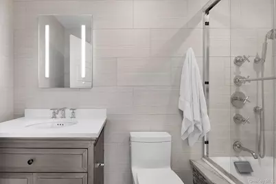 20 Whalers Walk, Southampton, NY 11963 - Photo 18