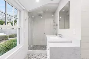 20 Whalers Walk, Southampton, NY 11963 - Photo 12