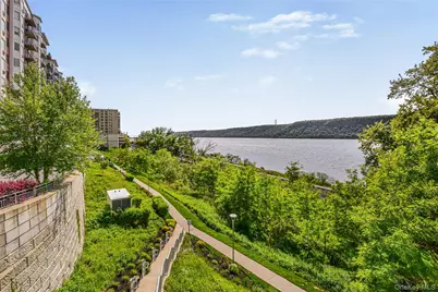 1155 Warburton Avenue #6H, Yonkers, NY 10701 - Photo 26