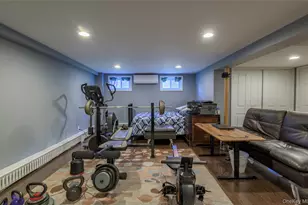 97 Gilmar Ln, Roslyn Heights, NY 11577 - Photo 28