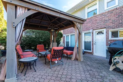 97 Gilmar Lane, Roslyn Heights, NY 11577 - Photo 34