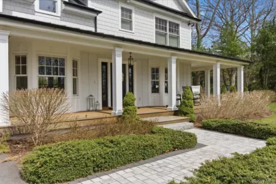 58 Heritage Lane, Aquebogue, NY 11931 - Photo 8