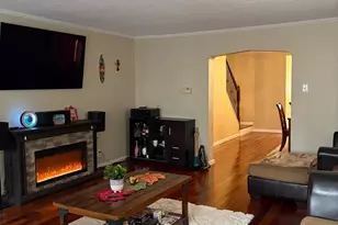 90-17 207th St, Queens Village, NY 11428 - Photo 2