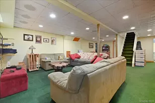 11 Muriel Rd, Port Washington, NY 11050 - Photo 38