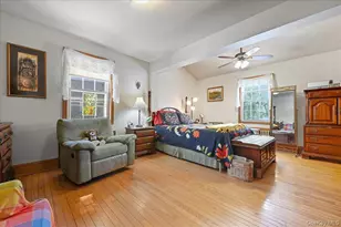 11 Muriel Rd, Port Washington, NY 11050 - Photo 26