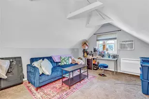 233 Sears Rd, West Islip, NY 11795 - Photo 22