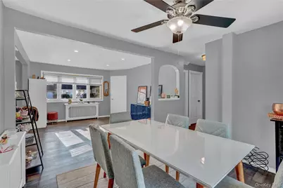 233 Sears Road, West Islip, NY 11795 - Photo 12