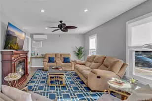 233 Sears Rd, West Islip, NY 11795 - Photo 6