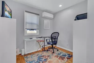 233 Sears Road, West Islip, NY 11795 - Photo 16