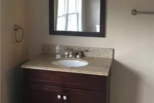 58 Floyd Pl, East Norwich, NY 11732 - Photo 10