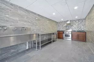 2929 Morgan Ave, Bronx, NY 10469 - Photo 10