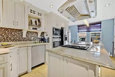 2929 Morgan Avenue, Bronx, NY 10469 - Photo 16