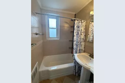 211-35 23rd Avenue #5J, Bayside, NY 11360 - Photo 8