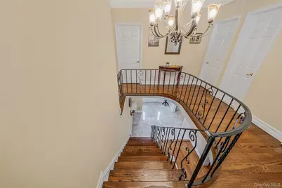 138 Main Avenue, Lake Grove, NY 11755 - Photo 26