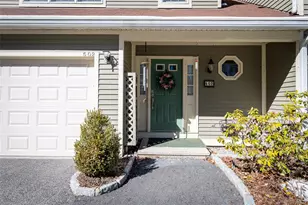 502 Kensington Way, Mount Kisco, NY 10549 - Photo 32