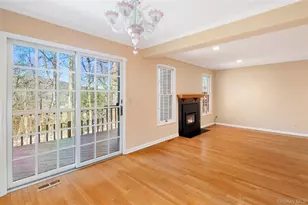 502 Kensington Way, Mount Kisco, NY 10549 - Photo 12