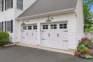 3 Hampton Dr, Center Moriches, NY 11934 - Photo 4
