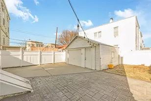 130-07 14th Ave, College Point, NY 11356 - Photo 18