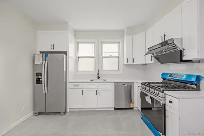 13007 14th Avenue, College Point, NY 11356 - Photo 4