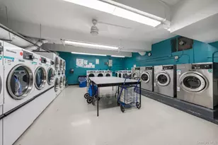 84-01 Main St, Briarwood, NY 11435 - Photo 18