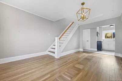 160 Argyle Avenue, Uniondale, NY 11553 - Photo 2